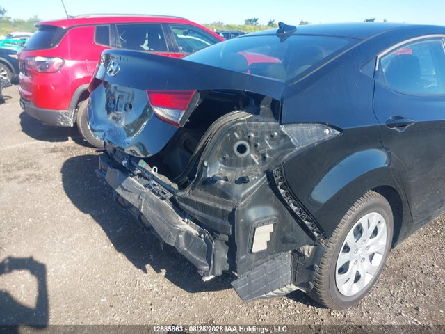 Hyundai ELANTRA GL 2016 5NPDH4AE0GH793115 Image 18