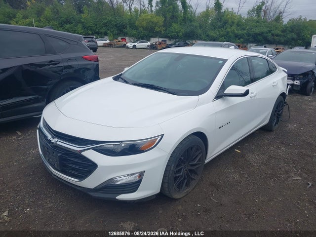 Chevrolet MALIBU RS 2022 1G1ZG5ST7NF210941 Image 2