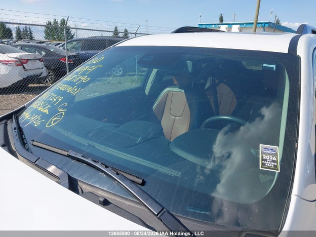 2GNFLGE36H6187249 Chevrolet Equinox Premier