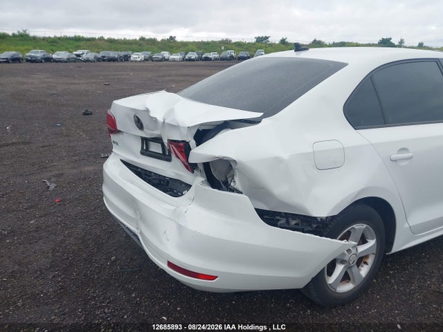3VW2B7AJ5HM407305 Volkswagen Jetta 1.4 Tsi Trendline+