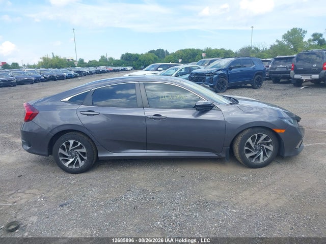 Honda CIVIC EX 2019 2HGFC2F78KH007067 Image 14