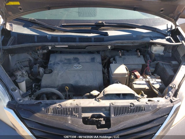 2012 Toyota Sienna Le V6 მანქანა იყიდება აუქციონზე, vin: 5TDKK3DC3CS217343, აუქციონის ნომერი: 12677238