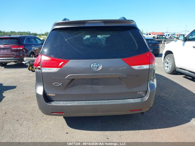 2012 Toyota Sienna Le V6 მანქანა იყიდება აუქციონზე, vin: 5TDKK3DC3CS217343, აუქციონის ნომერი: 12677238