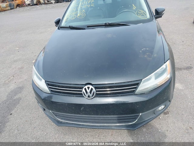 Продаж на аукціоні авто 2013 Volkswagen Jetta 2.5l Highline, vin: 3VWLX7AJXDM423242, номер лоту: 12681477