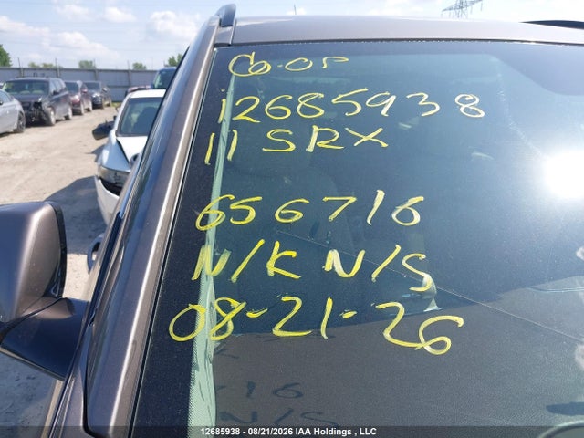 12685938 :رقم المزاد ، 3GYFNHEY2BS656716 vin ، 2011 Cadillac Srx مزاد بيع