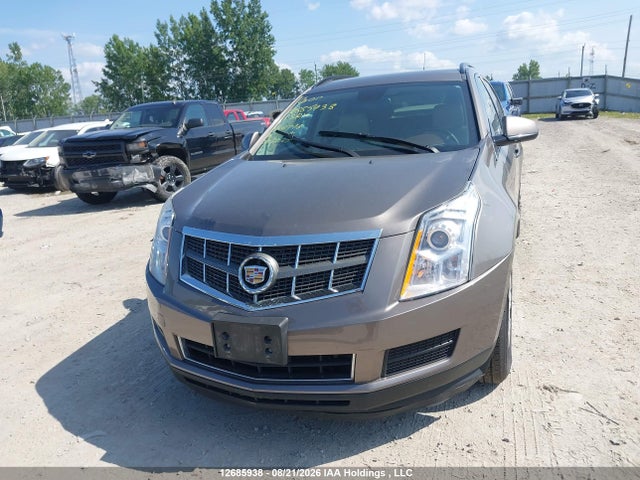 12685938 :رقم المزاد ، 3GYFNHEY2BS656716 vin ، 2011 Cadillac Srx مزاد بيع