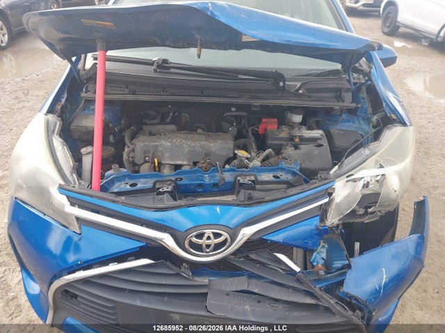 VNKKTUD34FA041656 Toyota YARIS LE