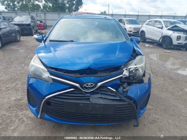 VNKKTUD34FA041656 Toyota YARIS LE