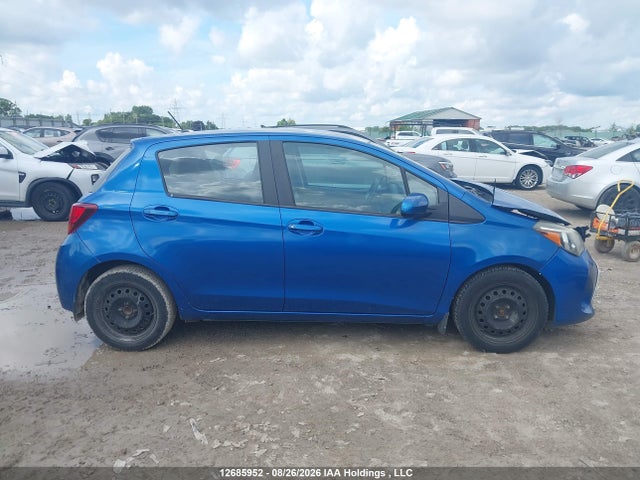 VNKKTUD34FA041656 Toyota YARIS LE