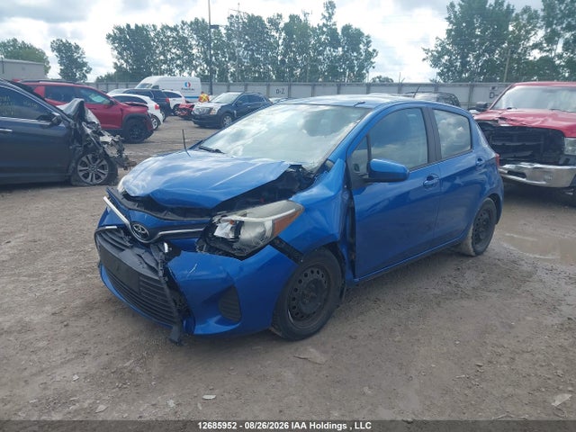 VNKKTUD34FA041656 Toyota YARIS LE
