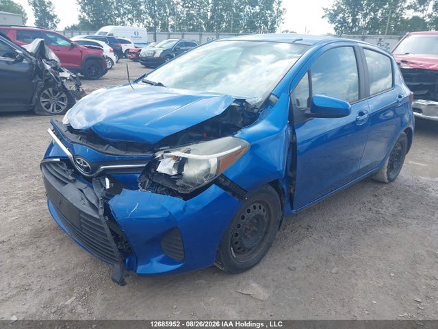 VNKKTUD34FA041656 Toyota YARIS LE