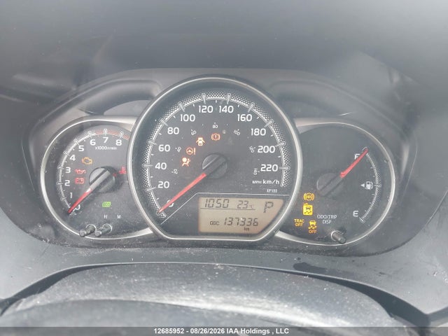 VNKKTUD34FA041656 Toyota YARIS LE