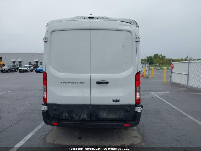 Ford Transit T-250 2025 1FTBR1C88SKA62369 Image 17