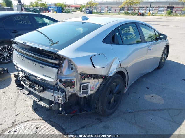 JTDACACU6R3020135 Toyota Prius Prime Se