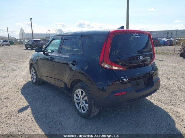 KNDJ23AU1M7782758 KIA Soul Lx/x Line/s