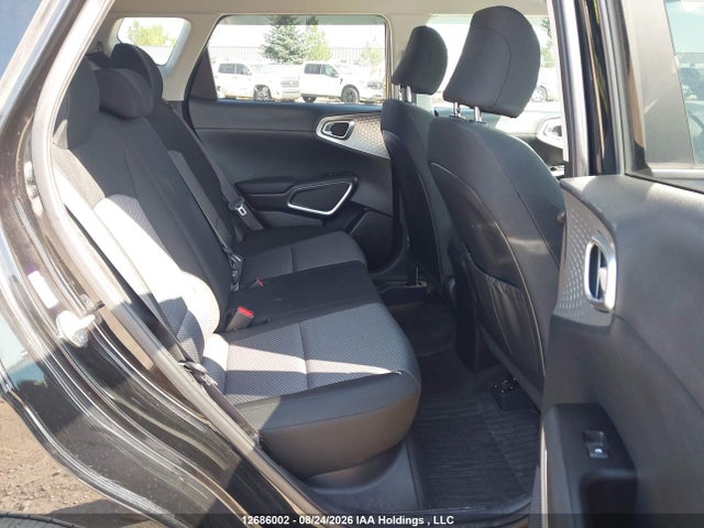 KNDJ23AU1M7782758 KIA Soul Lx/x Line/s