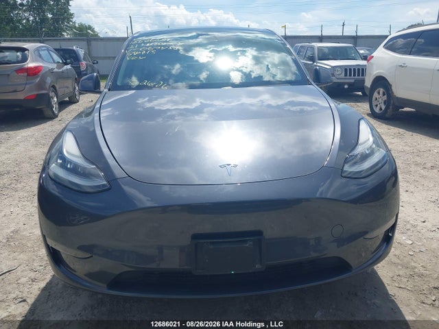 Tesla Model Y Long Range 2021 5YJYGDEE4MF067458 Image 12