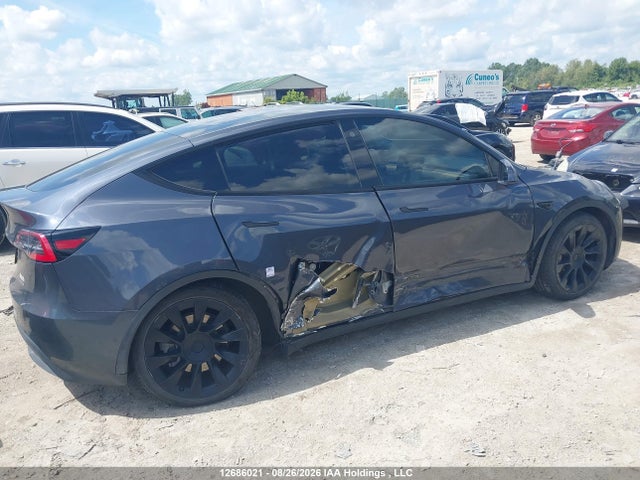 Tesla Model Y Long Range 2021 5YJYGDEE4MF067458 Image 6