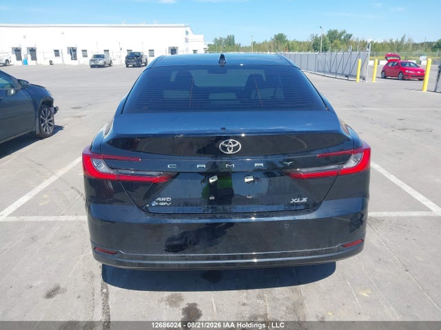 4T1DBADK8TU556059 Toyota Camry Hybrid Xle Awd