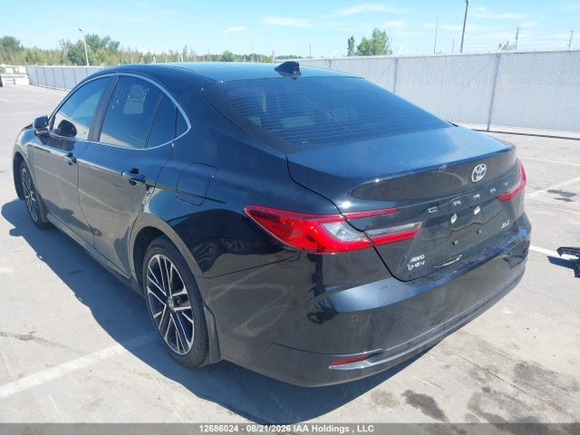 4T1DBADK8TU556059 Toyota Camry Hybrid Xle Awd