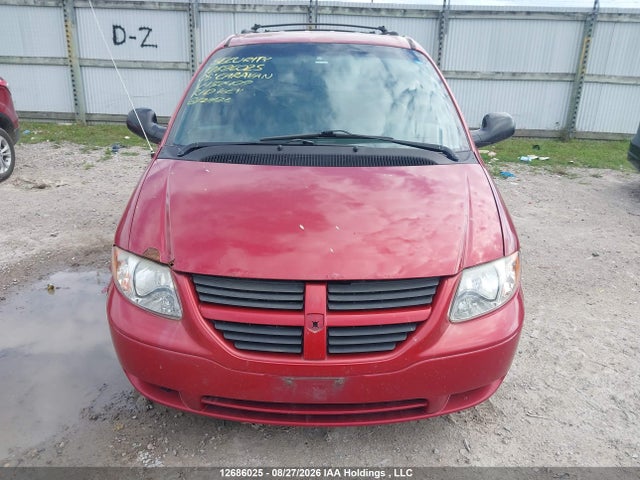 2005 Dodge Caravan Sxt მანქანა იყიდება აუქციონზე, vin: 1D4GP45R25B132409, აუქციონის ნომერი: 12686025