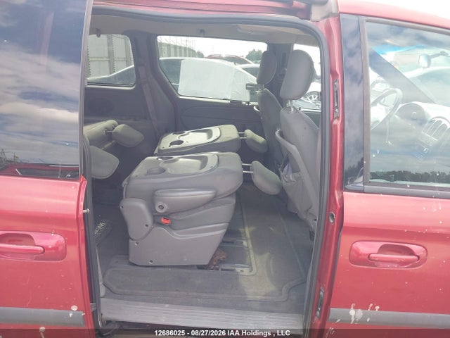 2005 Dodge Caravan Sxt მანქანა იყიდება აუქციონზე, vin: 1D4GP45R25B132409, აუქციონის ნომერი: 12686025