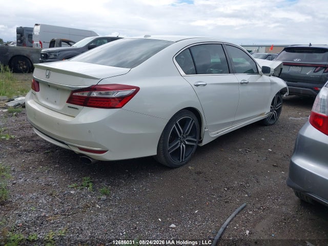 Продажа на аукционе авто 2017 Honda Accord Touring, vin: 1HGCR2F09HA810143, номер лота: 12686031