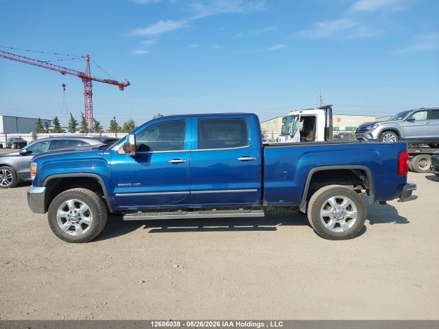 GMC Sierra K2500 Slt 2018 1GT12TEY4JF142476 Image 13