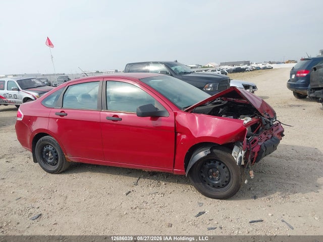 12686039 :رقم المزاد ، 1FAHP3EN8AW102770 vin ، 2010 Ford Focus S مزاد بيع