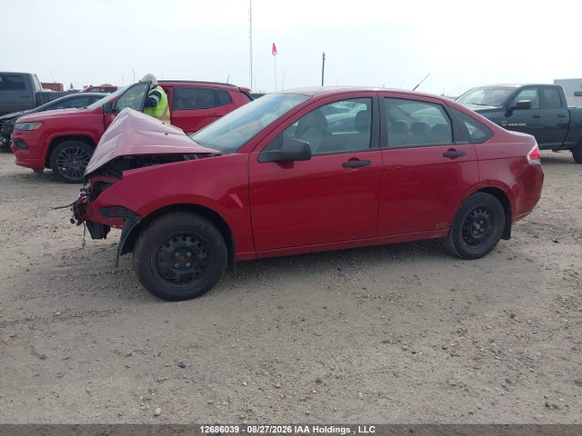 12686039 :رقم المزاد ، 1FAHP3EN8AW102770 vin ، 2010 Ford Focus S مزاد بيع