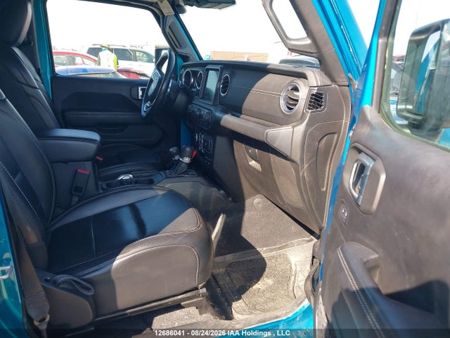 1C4HJXEN6KW644003 Jeep Wrangler Unlimited Sahara