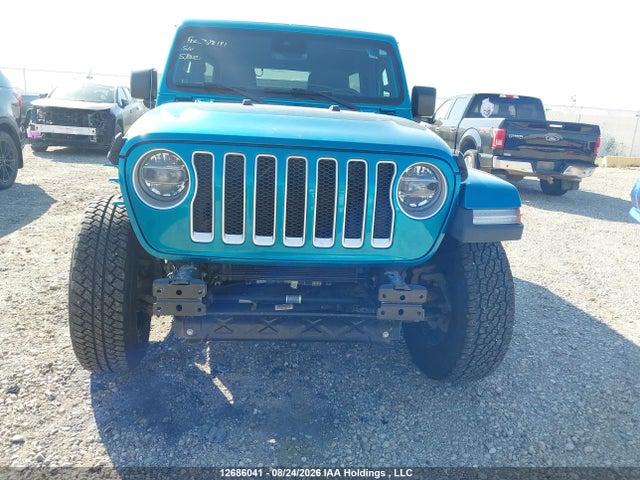 1C4HJXEN6KW644003 Jeep Wrangler Unlimited Sahara