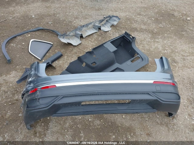 2023 Volkswagen Tiguan Comfortline მანქანა იყიდება აუქციონზე, vin: 3VVMB7AX4PM088026, აუქციონის ნომერი: 12686047