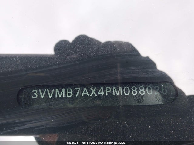 2023 Volkswagen Tiguan Comfortline მანქანა იყიდება აუქციონზე, vin: 3VVMB7AX4PM088026, აუქციონის ნომერი: 12686047