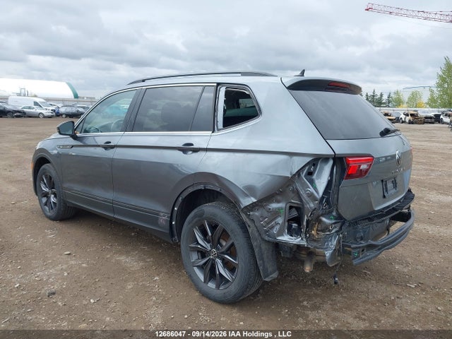 2023 Volkswagen Tiguan Comfortline მანქანა იყიდება აუქციონზე, vin: 3VVMB7AX4PM088026, აუქციონის ნომერი: 12686047