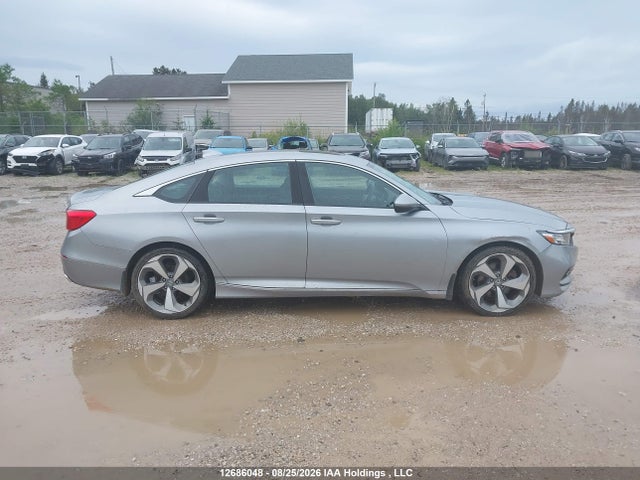 1HGCV1F91KA806826 Honda Accord Touring 1.5t