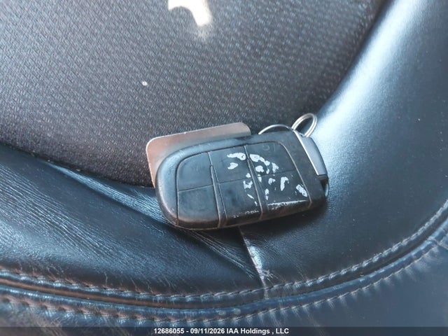 12686055 :رقم المزاد ، 1C3CCCBGXFN549205 vin ، 2015 Chrysler 200 مزاد بيع