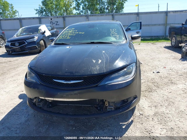 12686055 :رقم المزاد ، 1C3CCCBGXFN549205 vin ، 2015 Chrysler 200 مزاد بيع