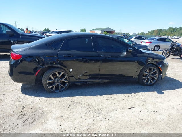 12686055 :رقم المزاد ، 1C3CCCBGXFN549205 vin ، 2015 Chrysler 200 مزاد بيع