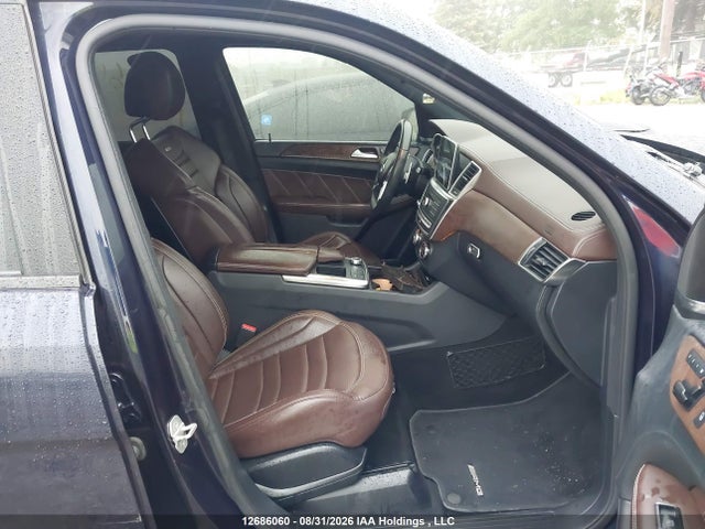 2013 Mercedes-benz Ml 63 Amg მანქანა იყიდება აუქციონზე, vin: 4JGDA7EBXDA173540, აუქციონის ნომერი: 12686060