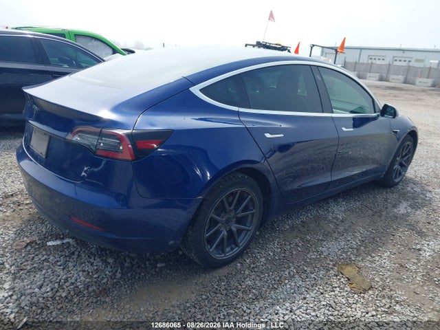 Tesla MODEL 3 2019 5YJ3E1EAXKF422819 Image 4