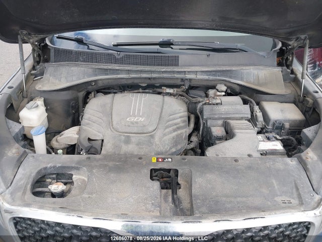 Продажа на аукционе авто 2017 Kia Sorento 3.3l Lx V6 7-seater, vin: 5XYPGDA58HG198277, номер лота: 12686078