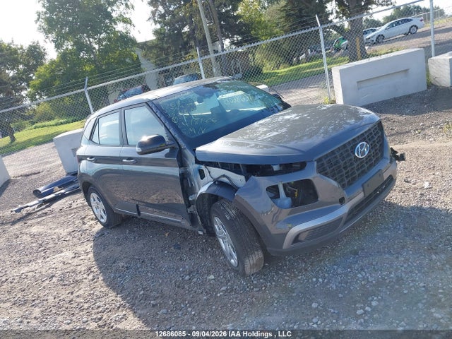 Hyundai Venue Essential W/two-tone 2025 KMHRB8A30SU359395 головне зображення
