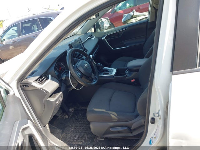 Toyota RAV4 LE 2022 2T3Z1RFV5NW234648 Image 17