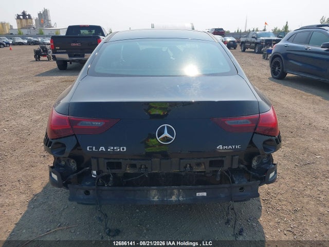 W1K5J4HB8SN538019 Mercedes-Benz CLA 250 4MATIC
