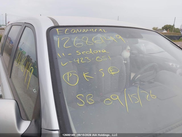 2011 Kia Sedona Ex მანქანა იყიდება აუქციონზე, vin: KNDMG4C78B6423051, აუქციონის ნომერი: 12686149