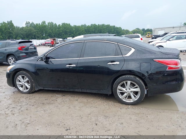 2015 Nissan Altima 2.5/2.5 S/2.5 Sl/2.5 Sv მანქანა იყიდება აუქციონზე, vin: 1N4AL3AP2FN390822, აუქციონის ნომერი: 12686154