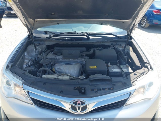12686164 :رقم المزاد ، 4T1BF1FK1DU283072 vin ، 2013 Toyota Camry Le مزاد بيع