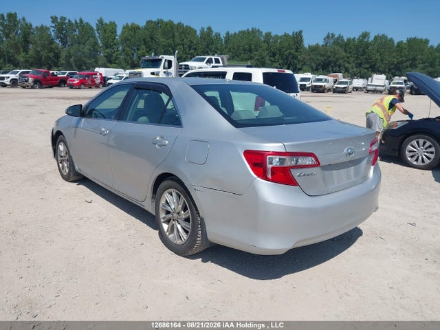 12686164 :رقم المزاد ، 4T1BF1FK1DU283072 vin ، 2013 Toyota Camry Le مزاد بيع