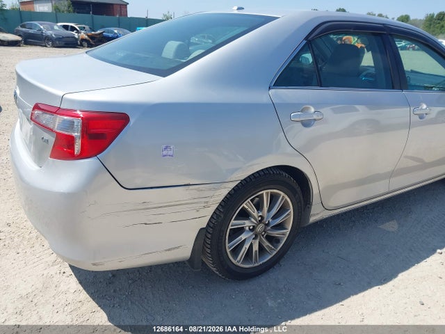 12686164 :رقم المزاد ، 4T1BF1FK1DU283072 vin ، 2013 Toyota Camry Le مزاد بيع